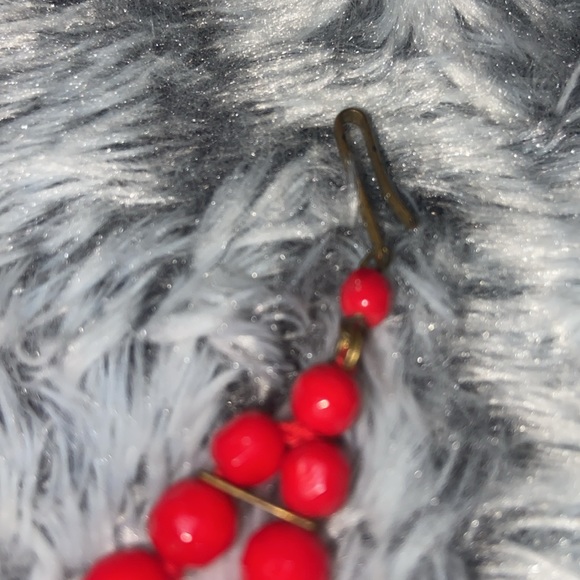 MCM vintage red faceted glass bead double strand choker necklace 13 inches - Picture 5 of 11